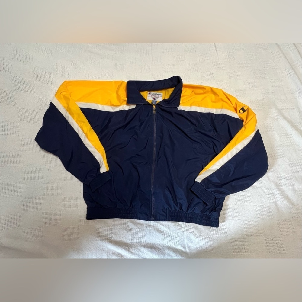 - VINTAGE 90S WINDBREAKER Champion